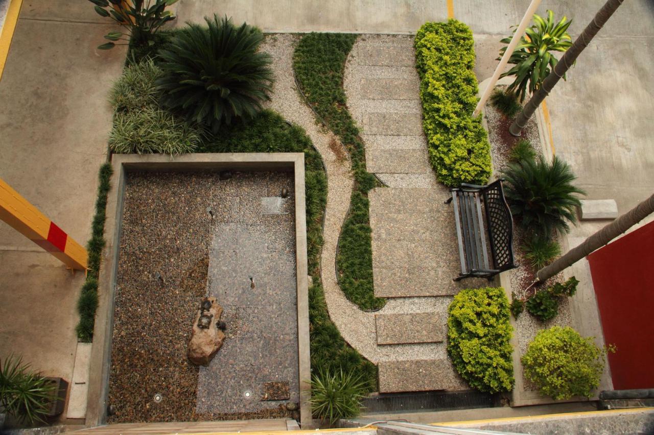Hotel Del Camino Real El Grullo Exterior photo